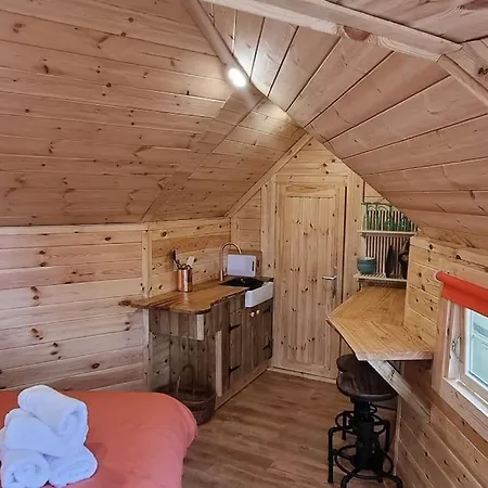 Woodland Cabin With Hot Tub & Log Burner Barmouth Exterior photo